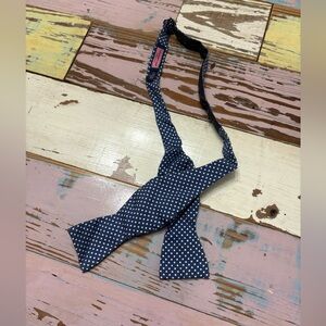Vineyard Vines Navy and White Polka Dot Bow Tie